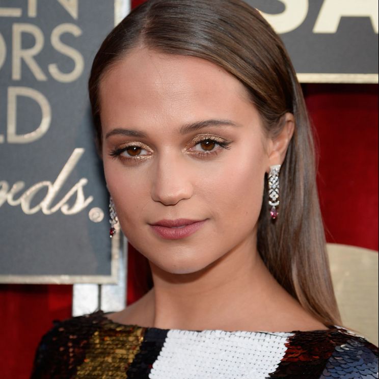 Alicia Vikander