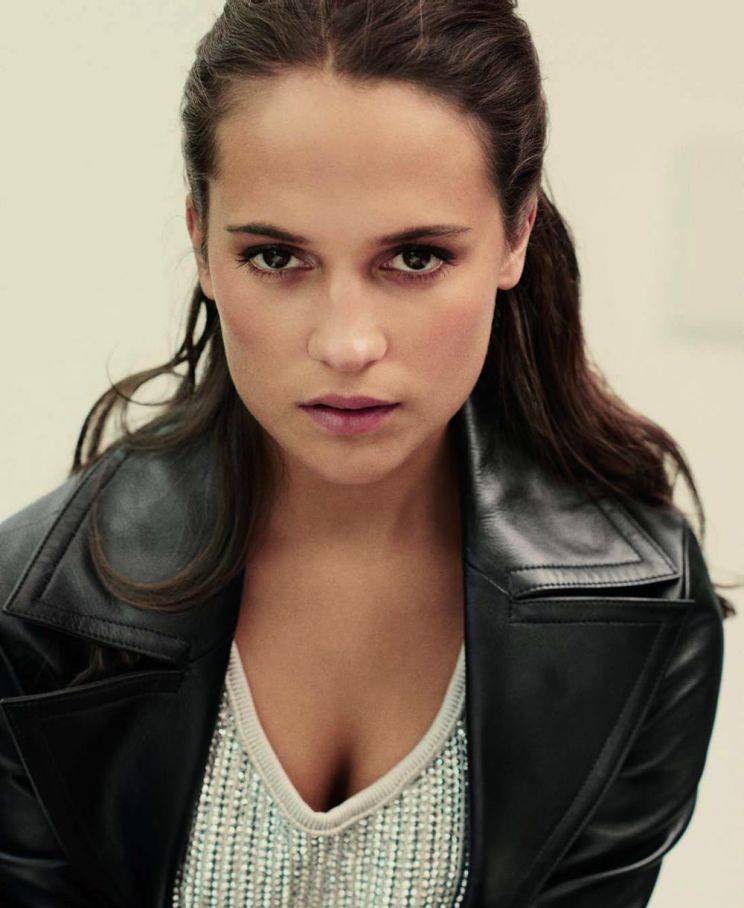 Alicia Vikander