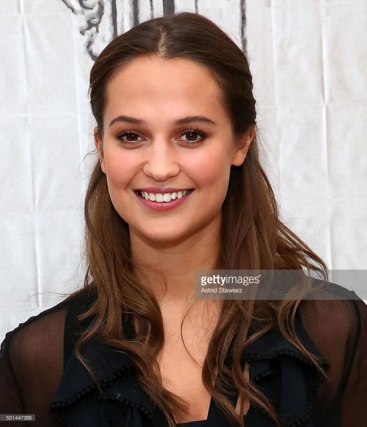 Alicia Vikander