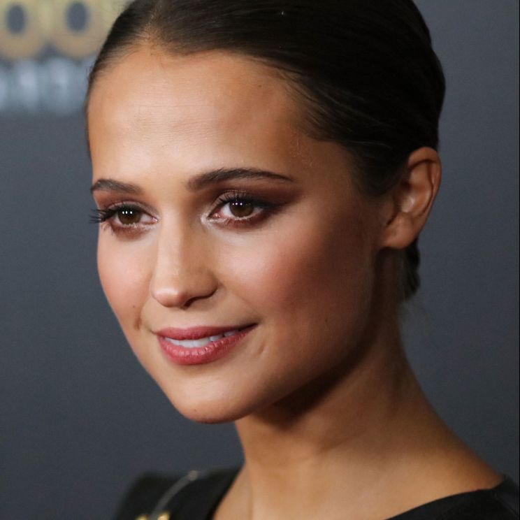 Alicia Vikander