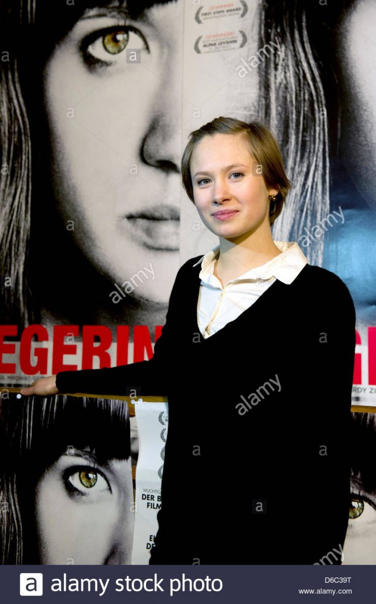 Alina Levshin