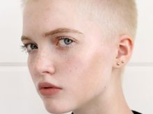 Alina West photo
