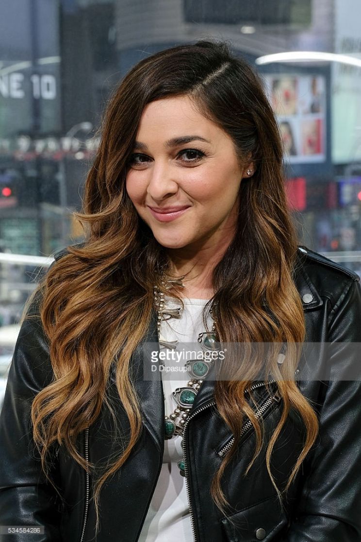 Alisan Porter