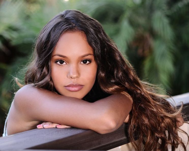 Alisha Boe