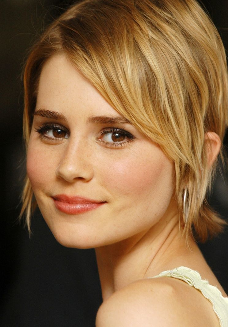 Alison Lohman