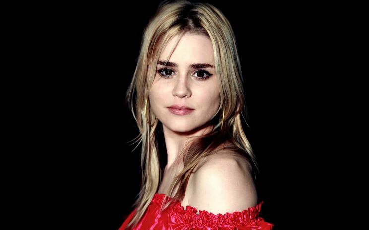 Alison Lohman