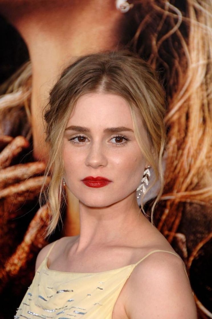 Alison Lohman