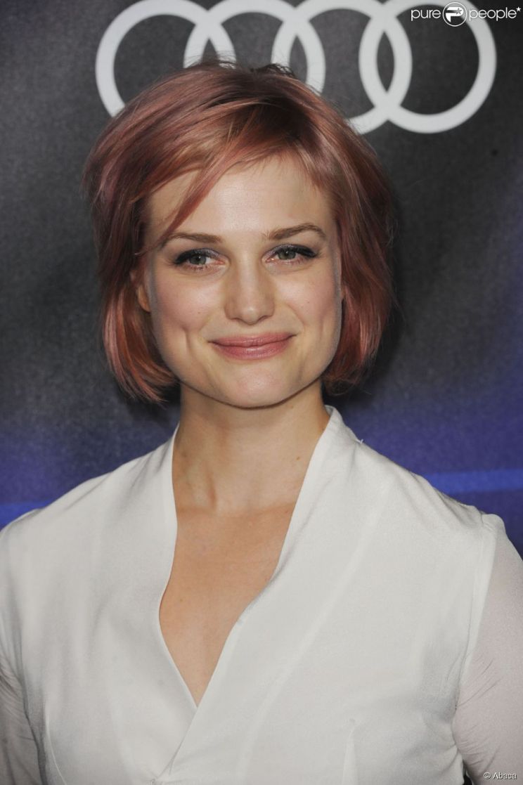 Alison Sudol