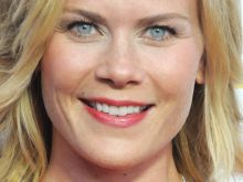 Alison Sweeney