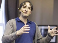 Alistair McGowan