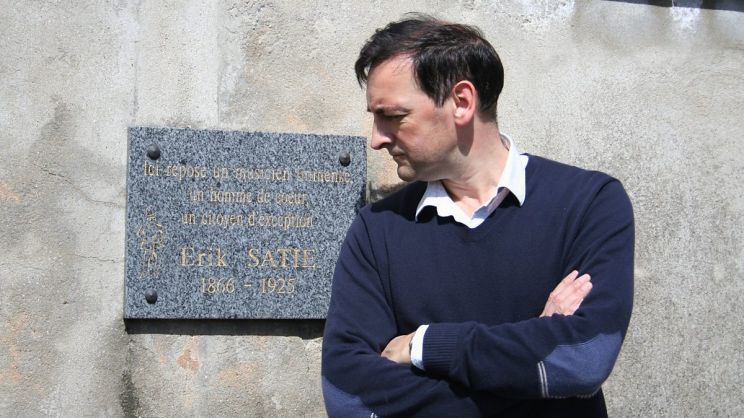 Alistair McGowan