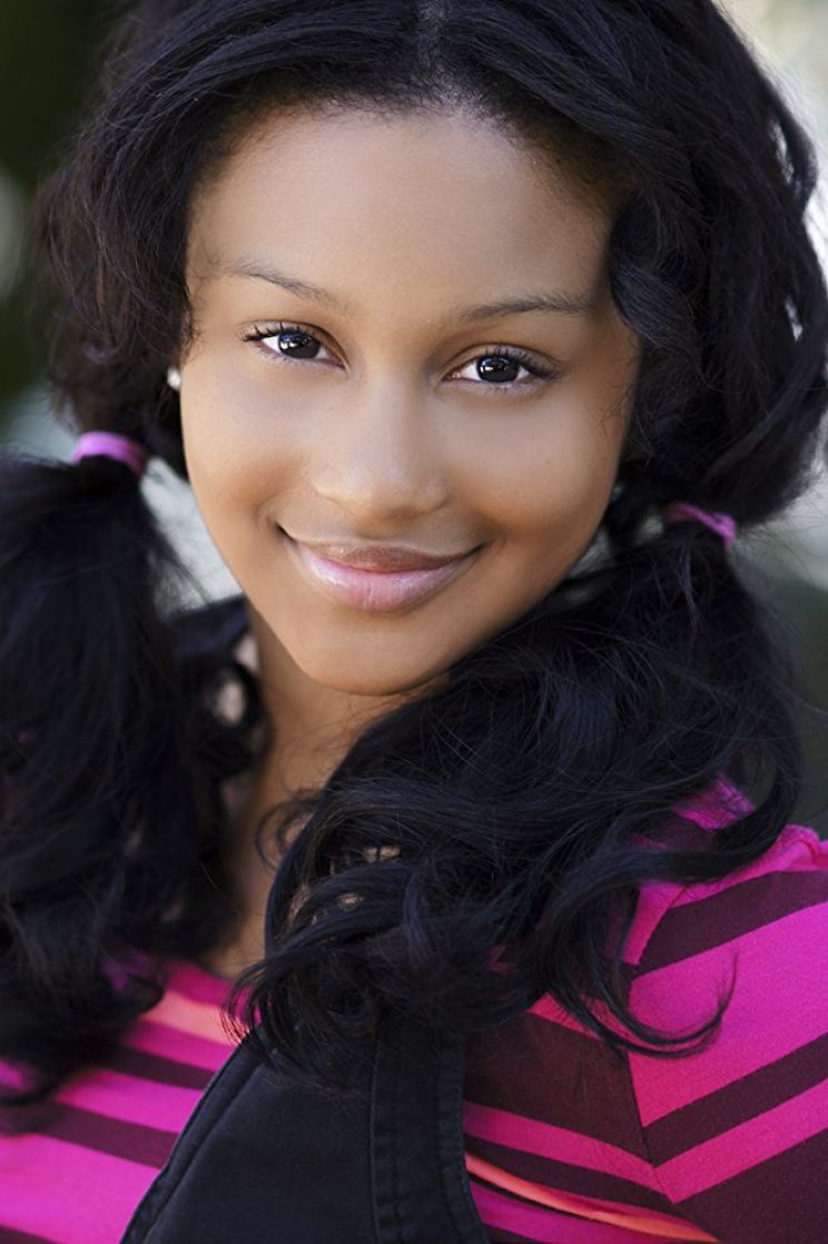 Aliyah Royale