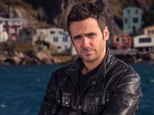 Allan Hawco