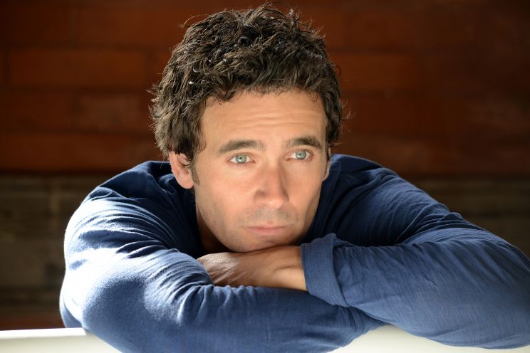 Allan Hawco
