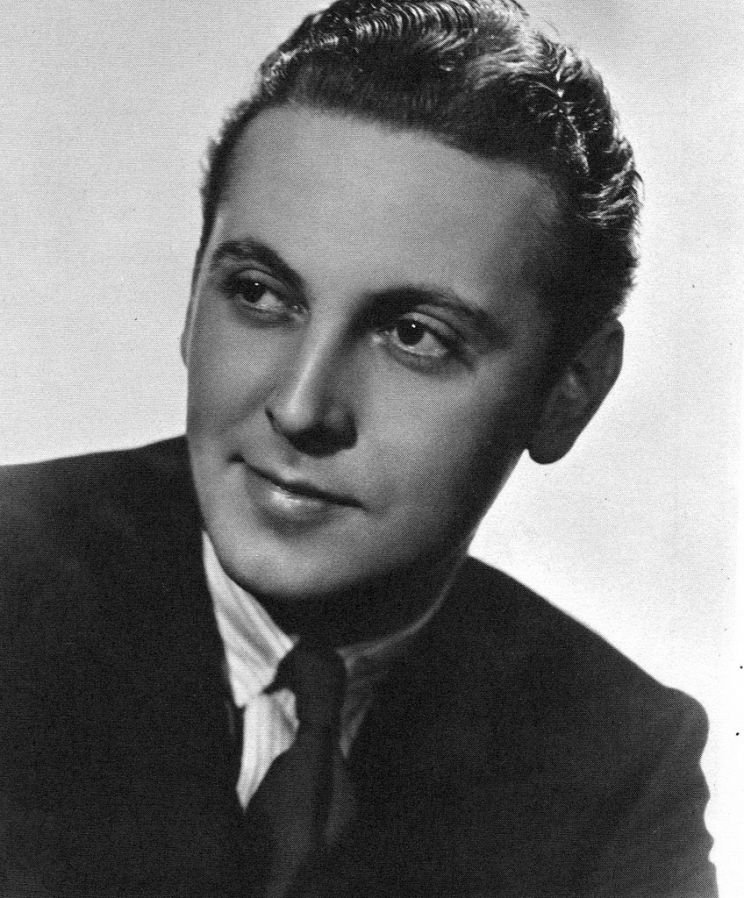 Allan Jones