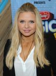 Alli Simpson