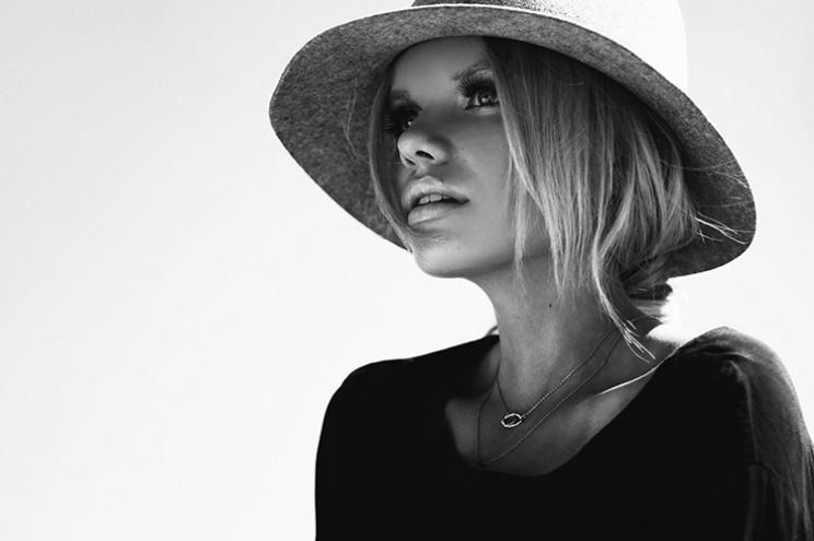 Alli Simpson