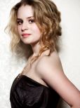 Allie Grant