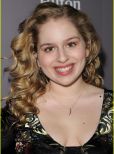 Allie Grant