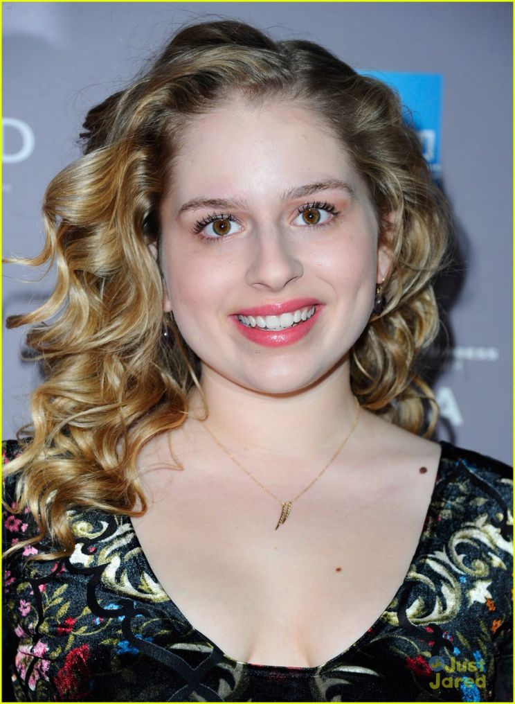 Allie Grant