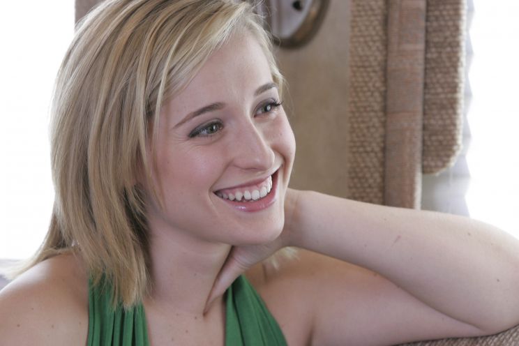 Allison Mack