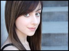 Allisyn Ashley Arm