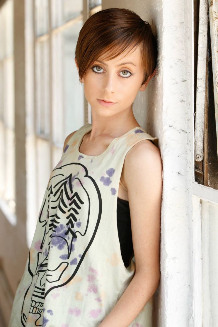 Allisyn Ashley Arm