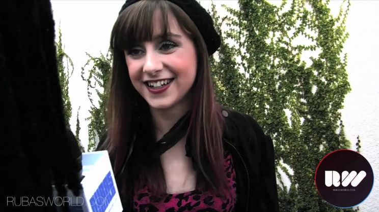 Allisyn Ashley Arm