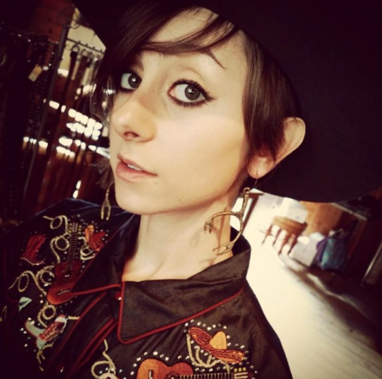 Allisyn Ashley Arm