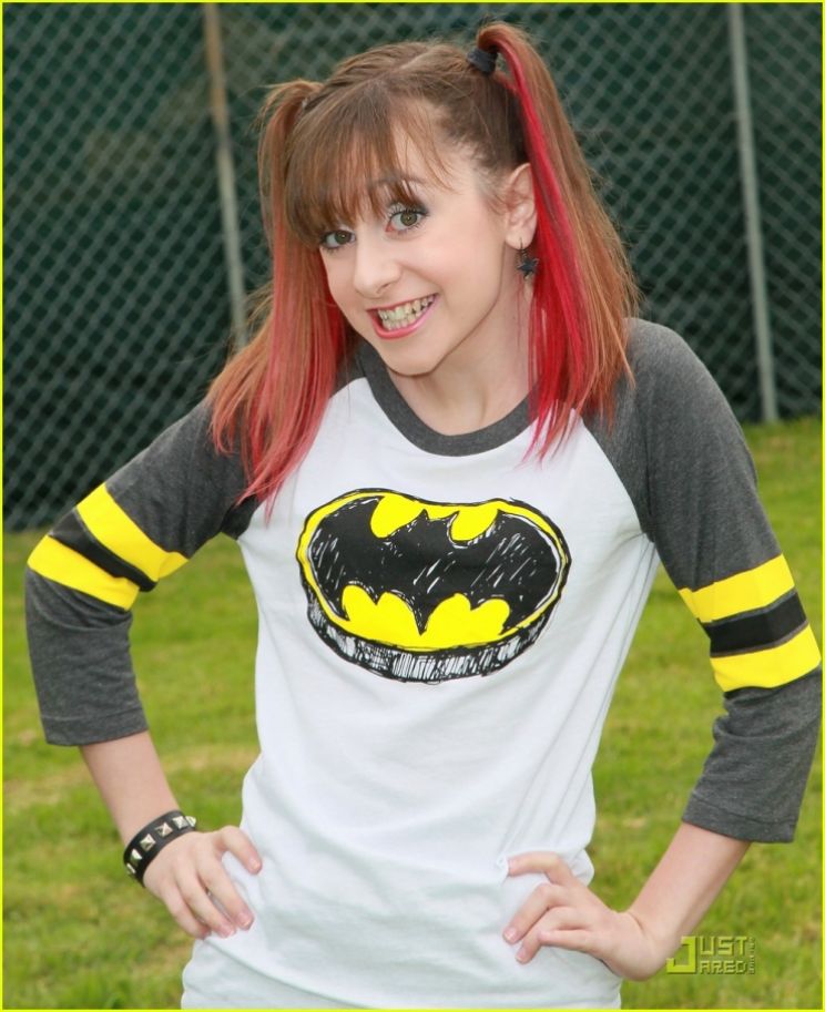 Allisyn Ashley Arm