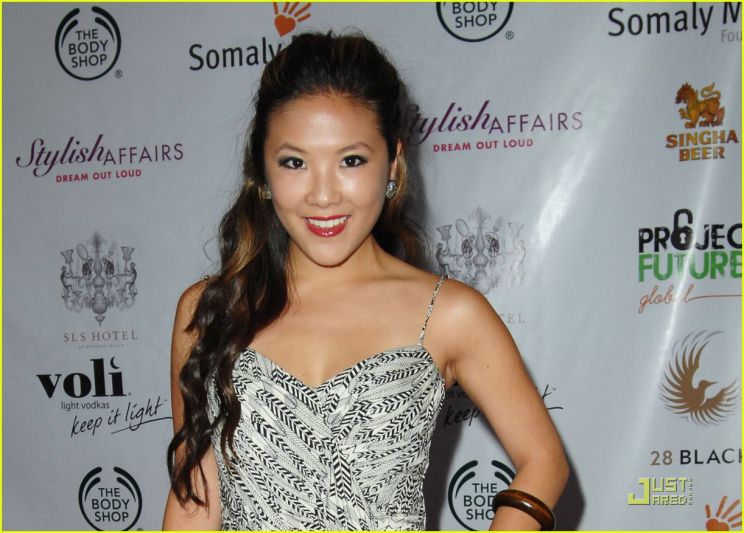 Ally Maki