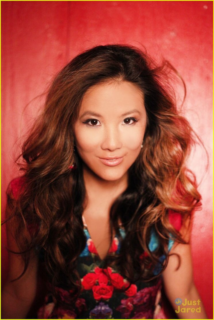 Ally Maki