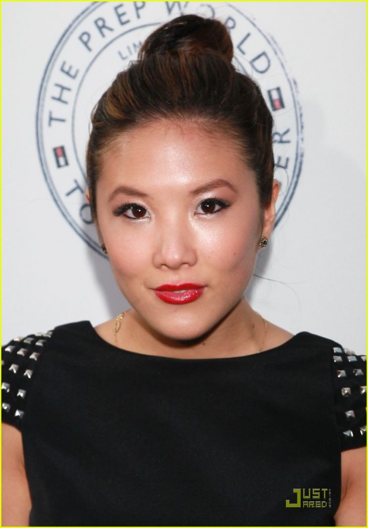 Ally Maki