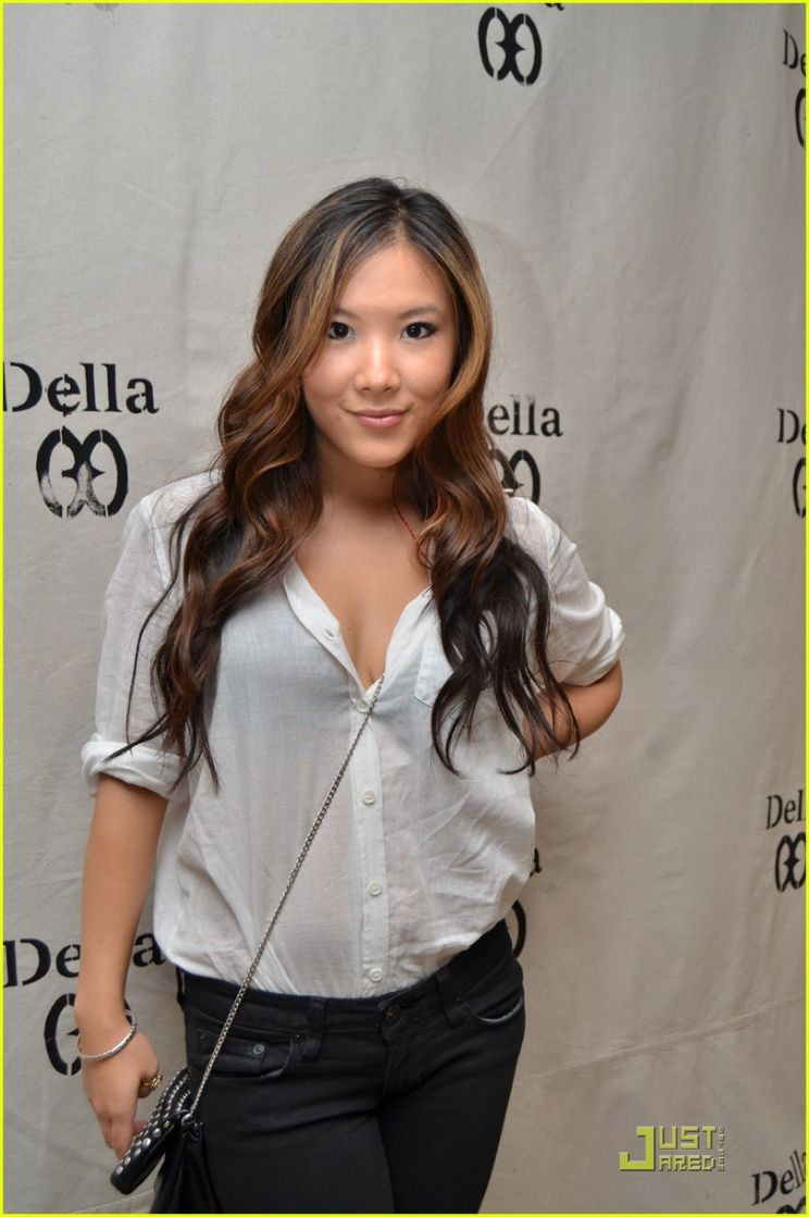 Ally Maki