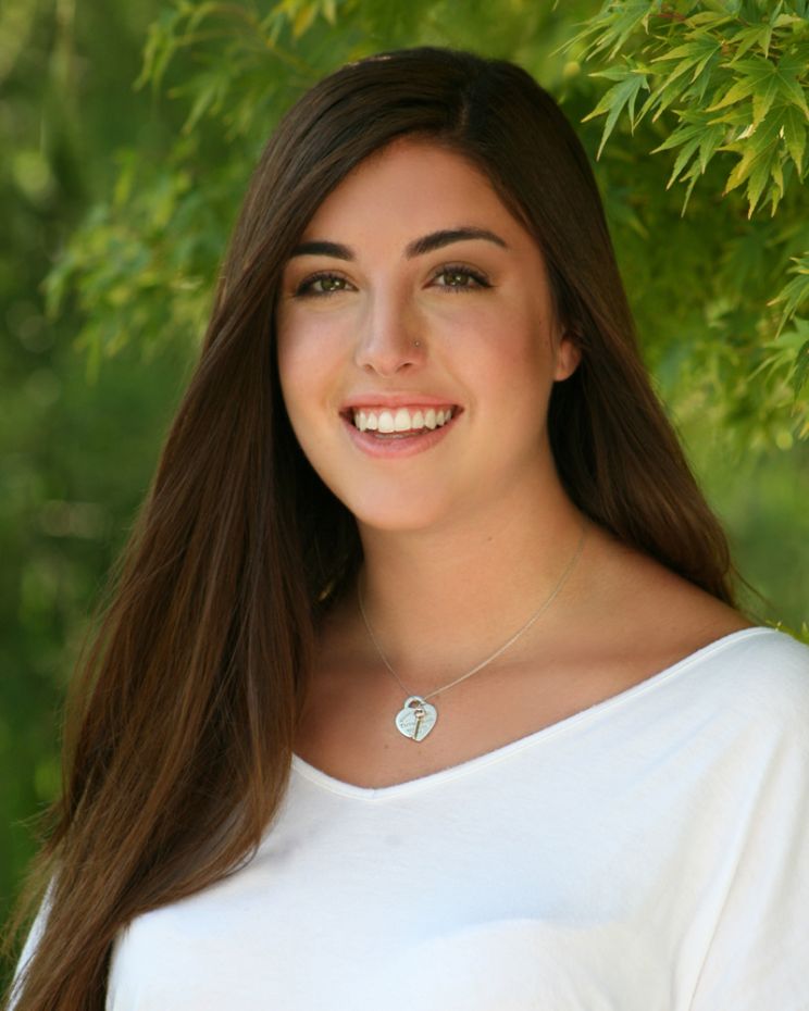 Alma Delfina
