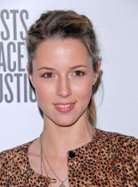 Alona Tal #124708 picture (Portrait Medium)