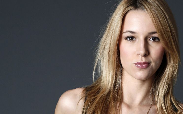 Alona Tal