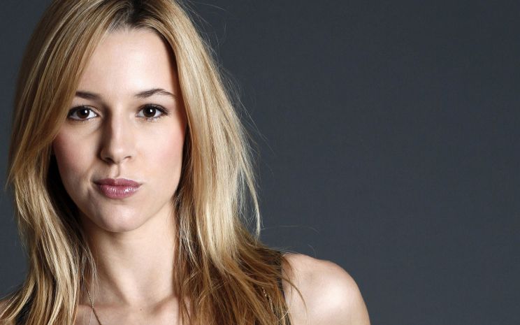 Alona Tal