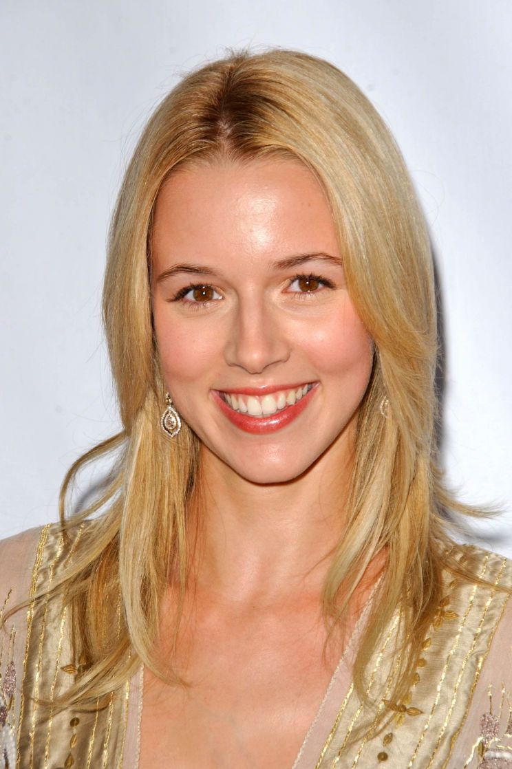 Alona Tal