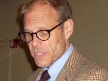 Alton Brown
