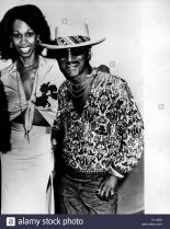 Altovise Davis