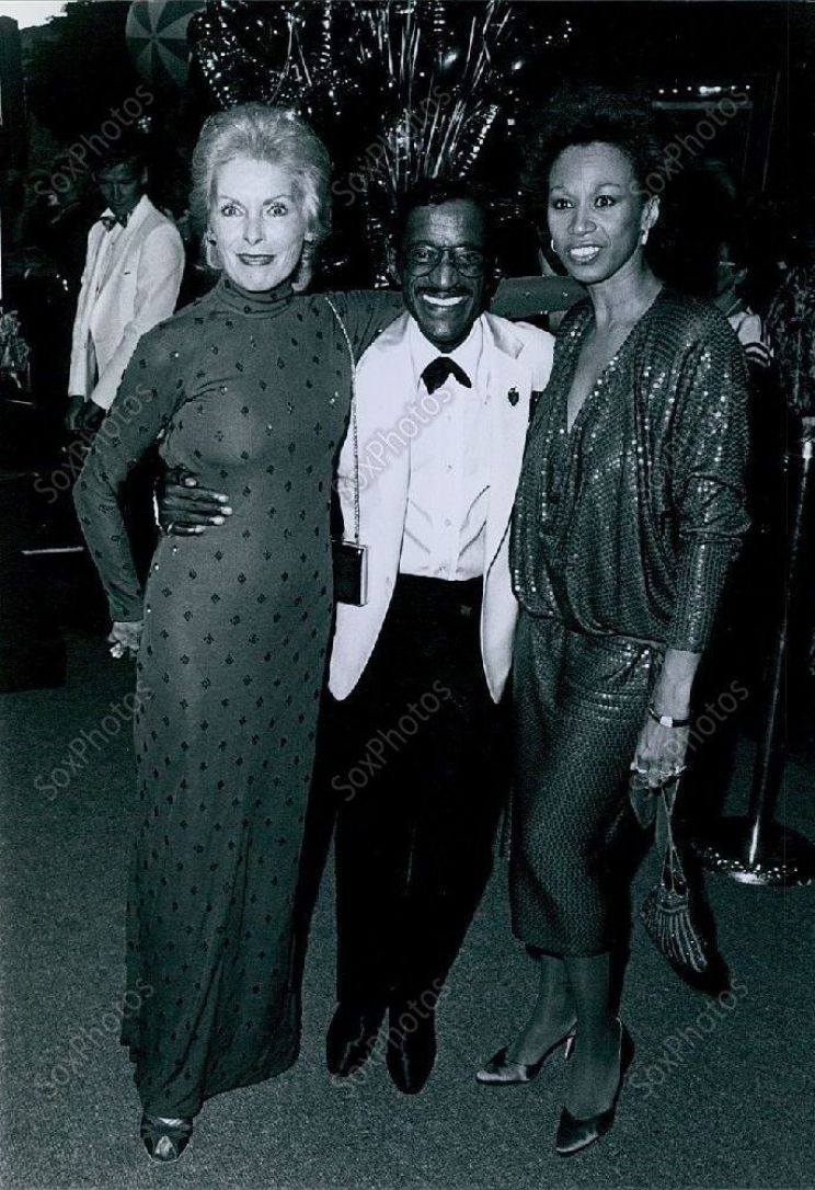Altovise Davis
