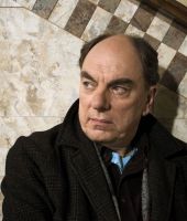 Alun Armstrong