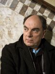 Alun Armstrong