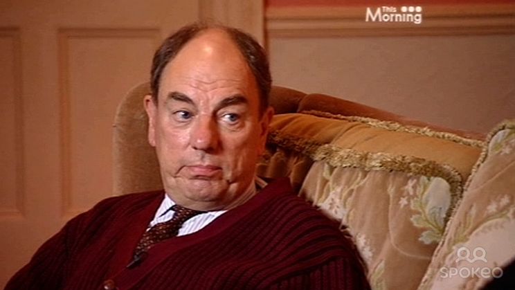 Alun Armstrong