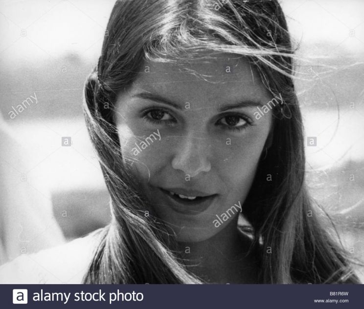 Alvina August