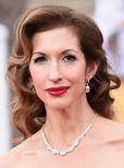 Alysia Reiner