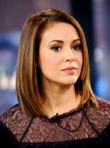 Alyssa Milano photo