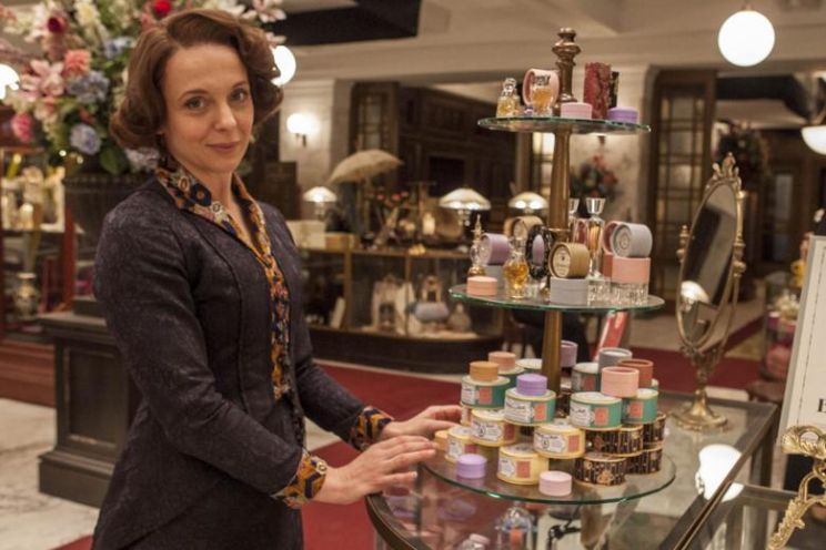 Amanda Abbington