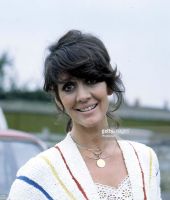 Amanda Barrie